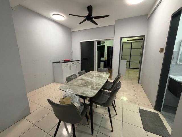 Kolombong Matahari Apartment Ground Floor 3 parking Big Unit
