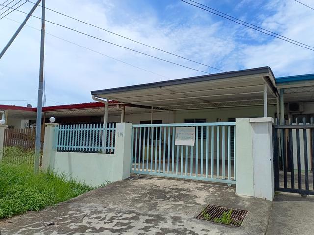 kolombong single storey house with good land size