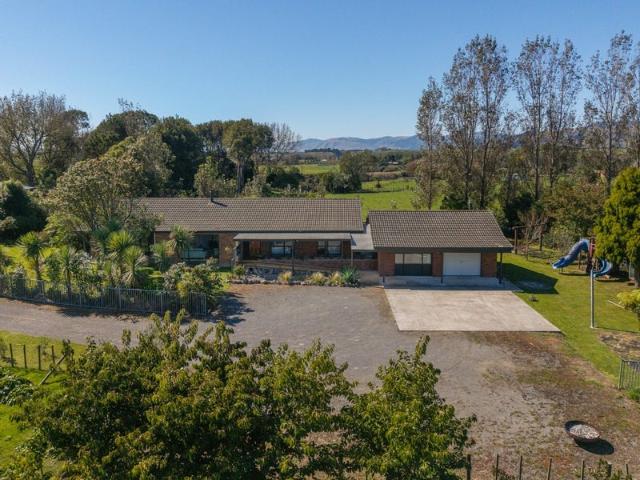koputaroa, 4 bedrooms