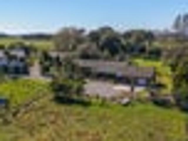 Koputaroa, 4 bedrooms, $800 pw