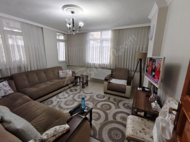 KÖPRÜ EMLAKTAN 75.YIL MAH'DE ACİL SATILIK 85M2 2+1 1.KAT DAİRE