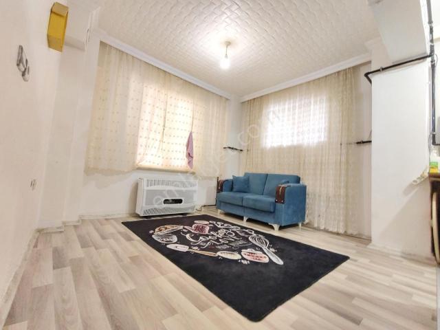 Köprü Emlaktan Yunusemre Mah'de Satılık 70m2 2+1 Kot1 Daire