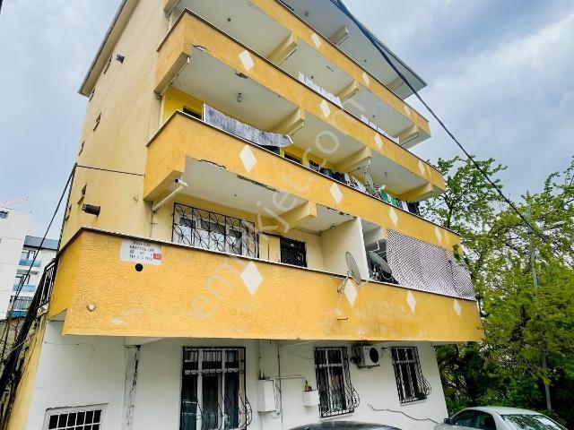 Koru Emlak'tan Satılık 52.7 M² Arsa Paylı Yatırımlık Geniş Daire