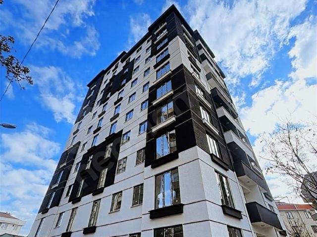 KORU EMLAK'tan:3+1120M2 YENİ LÜX FIRSAT DAİRE YÜKSEK GİRİŞ