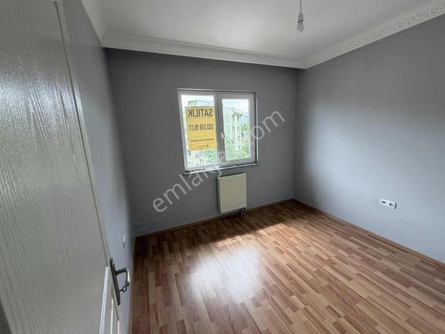 Korucuk Dorukkent Sitesi Satılık 2+1 Tertemiz Daire