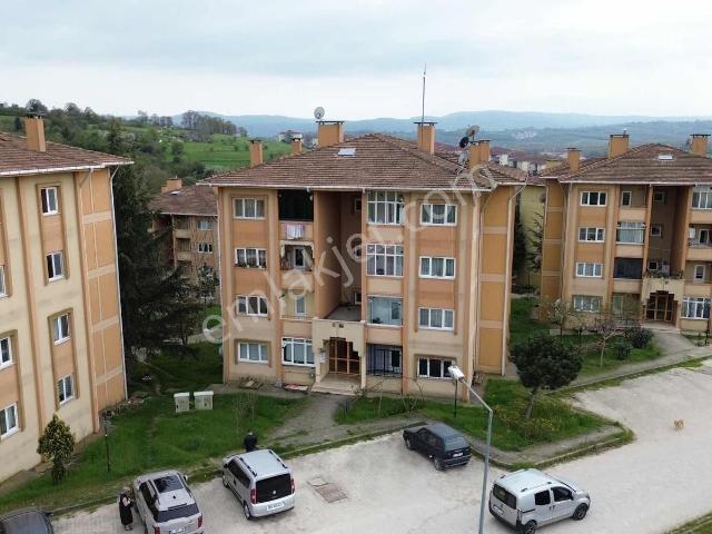 Korucuk İçi Yenilenmiş Satılık 1+1 Bakımlı Daire