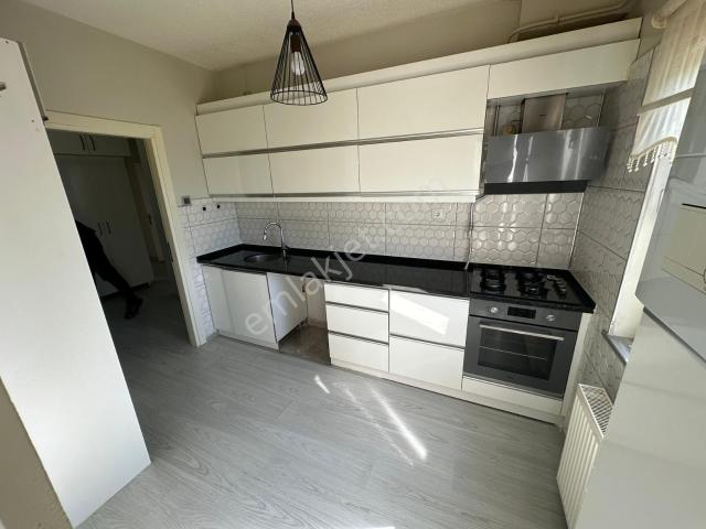 Korucuk'ta Kiralık 2+1 Ara Kat Daire Turgut Gayrimenkul