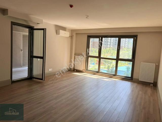 Korupark'ta 4+1 Peyzaj Cephe en Büyük Tip Kiralık Daire