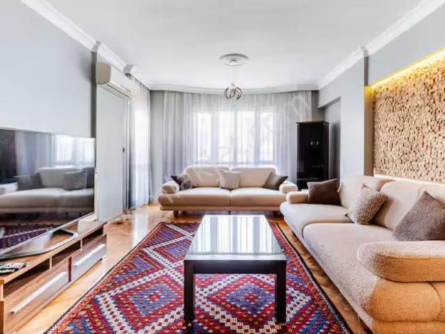 Korutürk Mh. Site İçerisinde Full Lüks Yapılı Asansörlü Daire