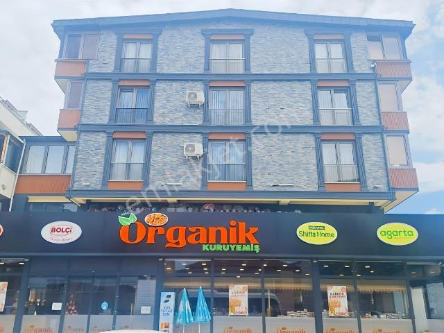 Körfez Fatih Mahallesi Ticaret Alanında Komple Satılık Bina