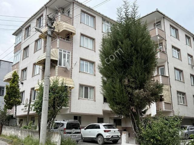 Körfez Hacıosman Mah Satılık 3+1 Odalı Daire Ara Kat