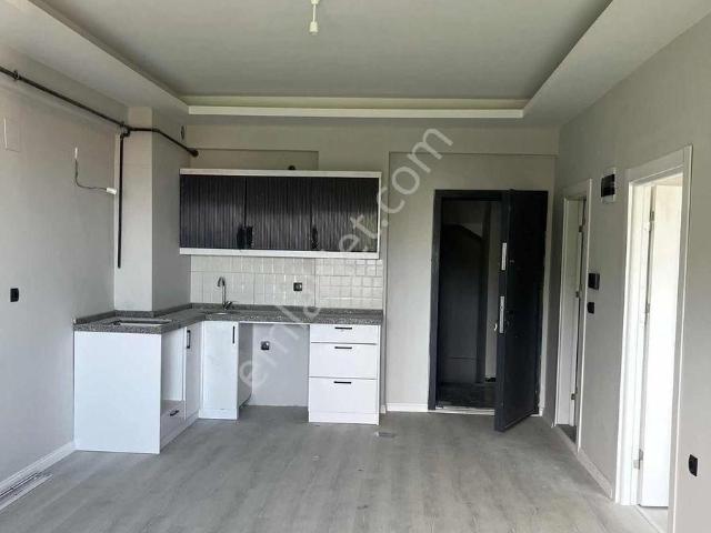 Körfez Mah.deniz Ve Doğa Manzaralı Satılık 1+1 Daireler