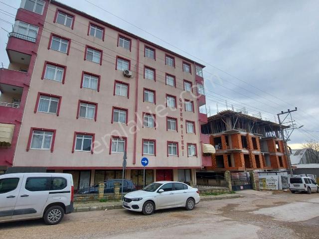 Körfez Mimar Sinan Mahallesi Asansörlü Satılık Geniş 3+1 Daire