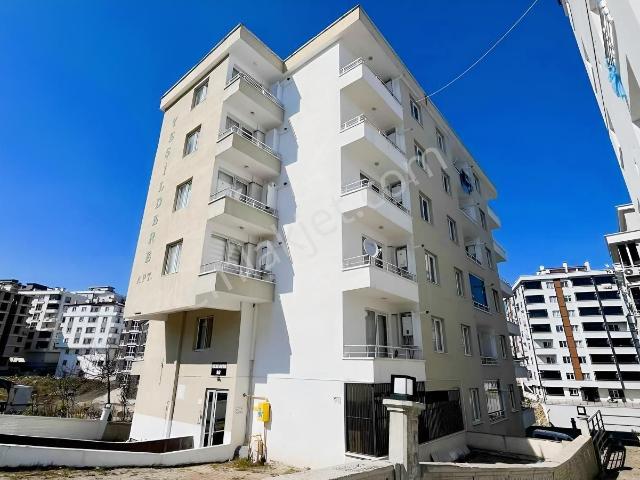Körfez Tramvaya Yürüme Mesafesinde | Yüksek Kredili | Eşyalı 1+1