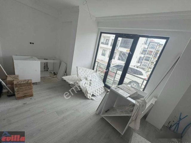 Körfezde Acil 1+1 Yüksek Giriş Satılık Daire