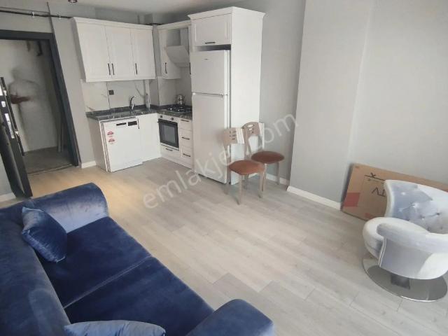 Körfezde Kiralık Full Eşyalı 1+1, Yeni Bina 2. Kat, Tramvaya 5 Dk, 50m2 Net, Deniz Manzaralı