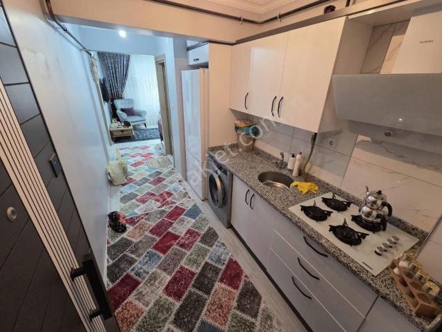 Koridorlu Merkeze Beş Dk 1+1 Ful Eşyalı Üçüncü Kat