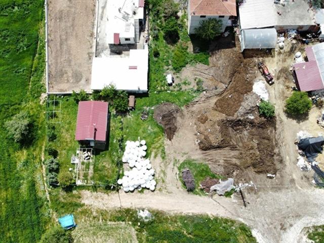 KORKUTELİ KÜÇÜKKÖY MAHALLESİNDE 748 M2 SATILIK İMARLI ARSA