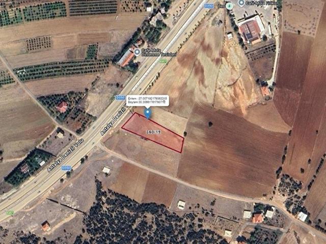 KORKUTELİ YAZIR'DA ANA YOLA SIFIR 2.652 M YATIRIMLIK ARSA