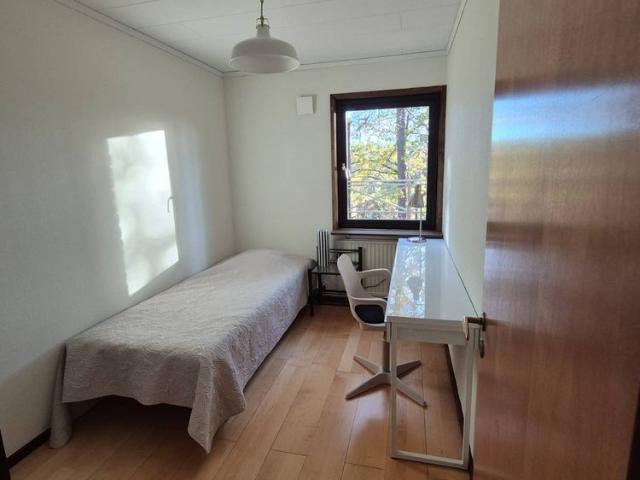 Körsbärsvägen, Eskilstuna