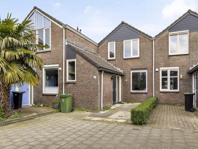 Korstmos, 32, 2914XB, Nieuwerkerk A/d Ijssel, Zuid Holland 2914XB