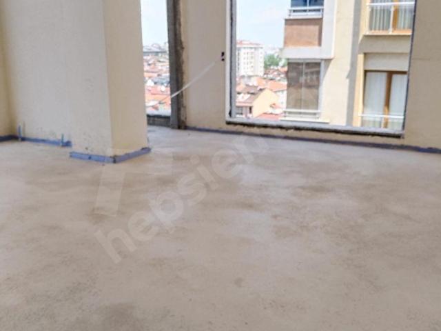 KOSİFLERDEN YÜKSEK KAT MANZARALI OTOPARKLI 2+1 SATLIK DAİRE