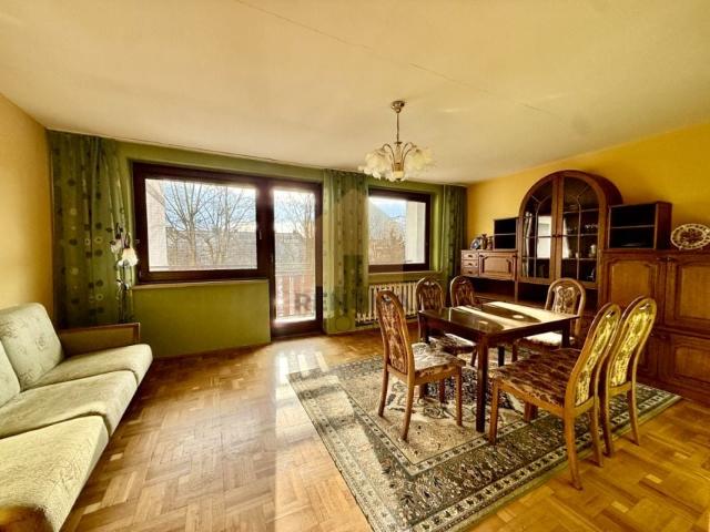 Kosmiczna 77 m², Legnica
