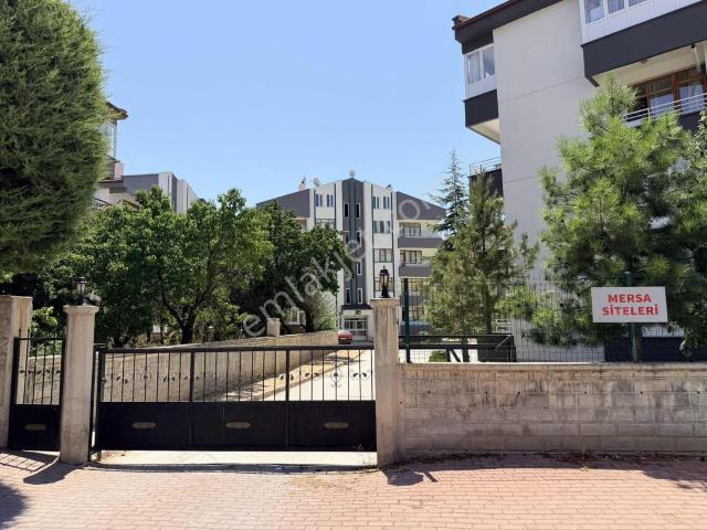 Kosova Mah. Kent Gross Arkası Mersa Sit. Satılık 3+1 Daire