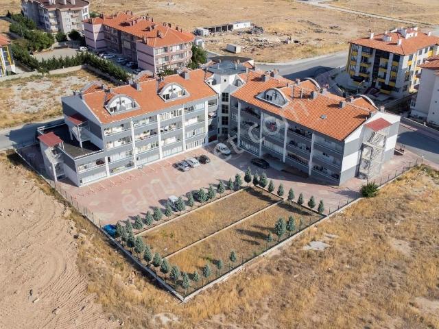 Kosova Mah Veysel Karani Cd Yakını Eşyalı Kiralık Daire