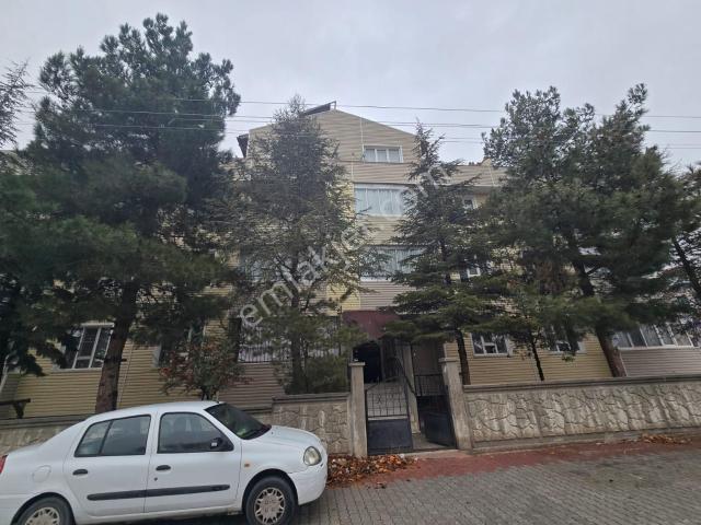 Kosova Mahallesi Ayrı Girişli 5+1 Dubleks Satılık Daire