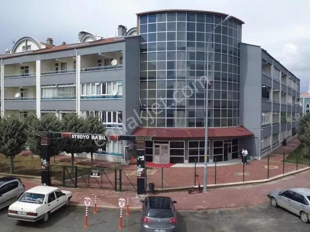 Kosova Mh 1+1 Eşyalı Stüdyo Daire Servis Güzergahı Üzerinde