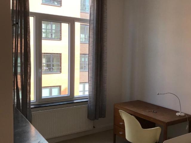 Kot 14 m² Rue de Theux à Elsene