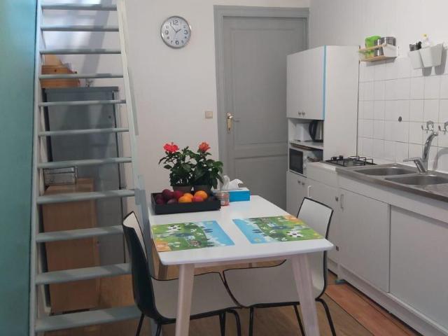 Kot 18 m² Rue Tasson Snel à Saint Gilles
