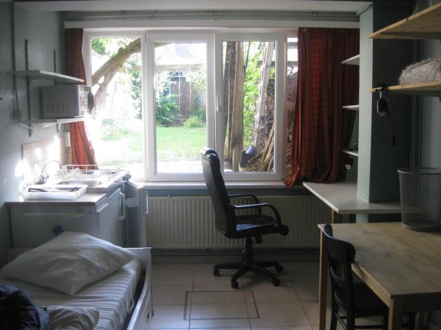 Kot chez l'habitant 10 m² Place Saint Antoine à Etterbeek
