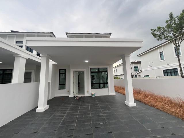 Kota Masai Double Storey Endlot