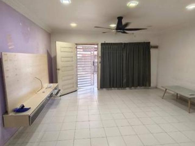 Kota masai Taman Scientex double storey house for Sale