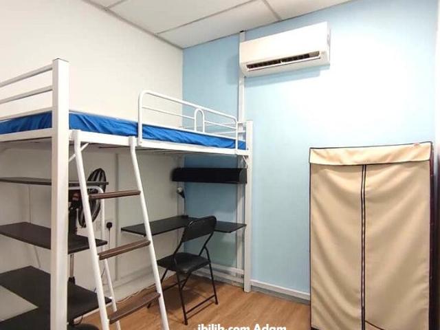 Kota Damansara Fully furnished AirCond cWalking Distance MRT Surian
