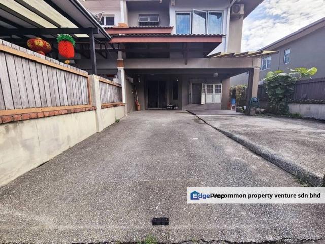 Kota Damansara seri Utama double storey end lot gated n guarded