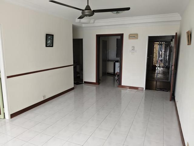 Kota Emas 15th Floor Apartment