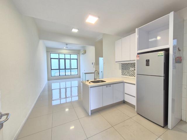 Kota Kemuning Kemuning Utama KU Suites Partly Furnish For Rent