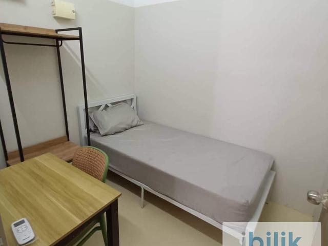 KOTA KEMUNINGSingle Room To Let️ZERO DEPOSITUrgent Move In