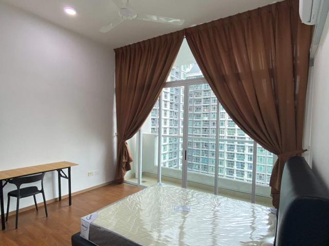 KOTA KINABALU | BALCONY ROOM | FULLY FURNISHED | 8 MIN TO UMS