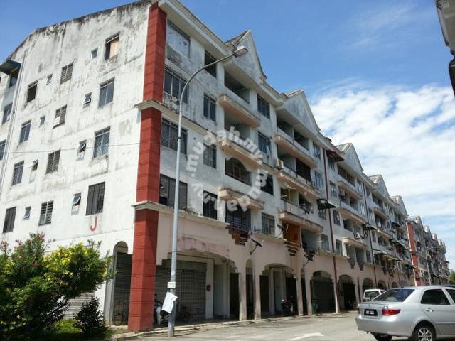 Kota Laksamana Utama Apartment 3room 2bath 880 sqft 2km from JONKER