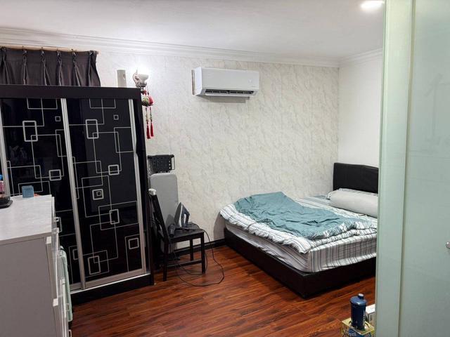 Kota Laksamana Double Storey End Lot Facing Padang For Sale