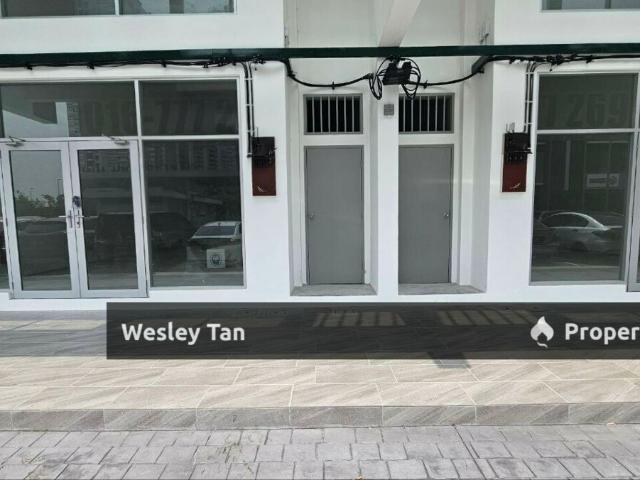 Kota Laksamana New 5 Units Adjoining 2 Storey Shop 22x73 Matured Township 3phase