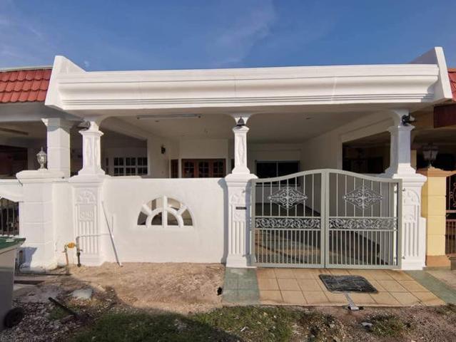 Kota Laksamana Single storey Terrace House 3R 2B 2km from Jonker Walk