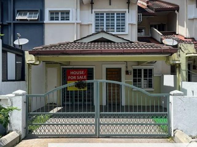 Kota Puteri, Batu Arang