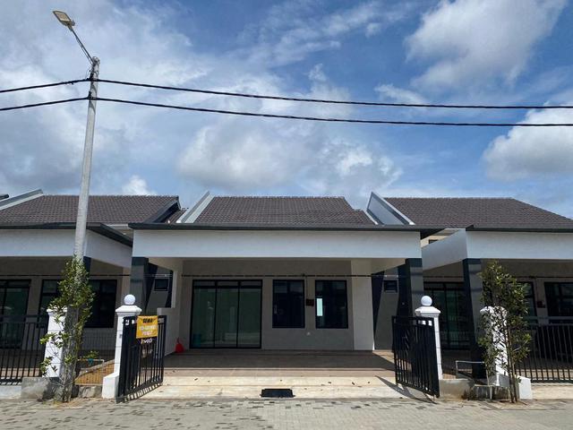 KOTASAS rumah setingkat TERES untuk DISEWA 3 BILIK 3 TANDAS