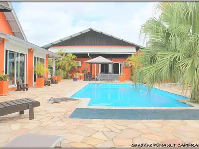 Kourou 97310 Achat / Vente immeuble piscine jardin