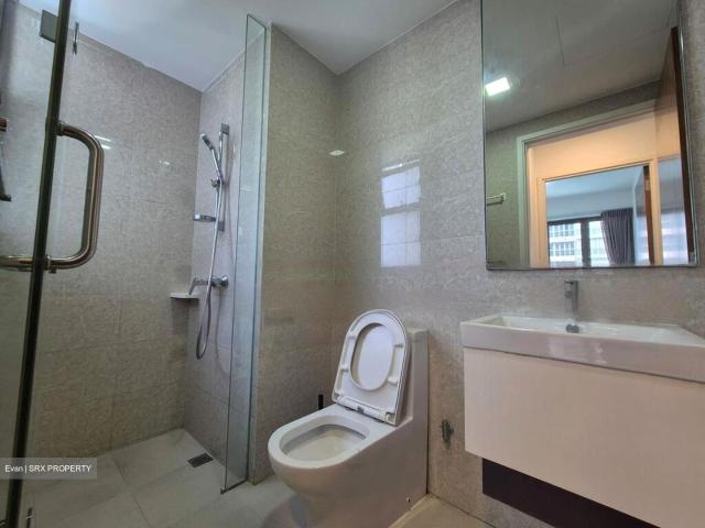 Kovan Regency D19, Condominium